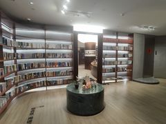 -二酉书店TOYOU BOOKS