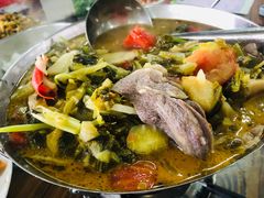 酸汤牛肉-米岗农庄