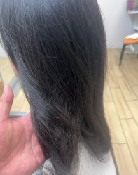 -首脑美发沙龙