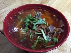 -魏旺湖北正宗牛肉面(硚口公园店)