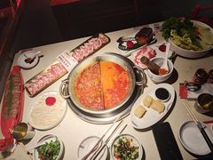 红油中辣锅底-小龙坎火锅(全球总店)