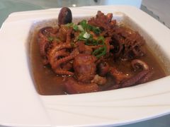 -赶海部落海鲜城(海阳路店)