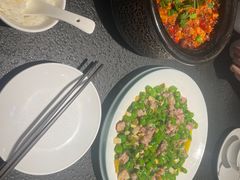 -万重锦·人文川菜馆(骡马市店)