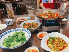 -富正毅三下锅(体育馆店)