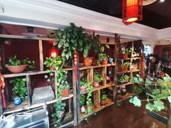 -大匠工房古船木艺术餐厅·猪肚鸡专门店(长白仙岛店)