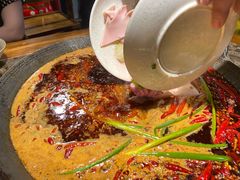 -六公里老火锅(总店)