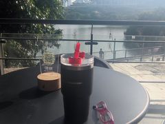 -星巴克(南宁民歌湖店)