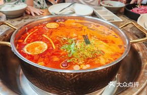 Spicy Beef Tomato Bone Soup