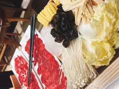 -潮界(LU·ONE凯德晶萃广场店)