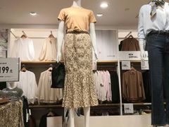 -优衣库(上海虹口龙之梦店)