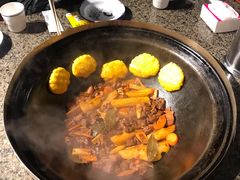 筋头巴脑牛肉炖锅-缘福乡村铁锅炖民宿(八达岭店)