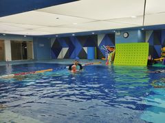 -龙格亲子游泳俱乐部(南宁中心店)