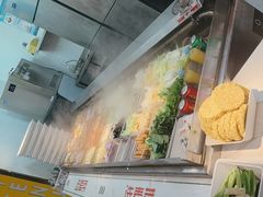 -红渡小香·牛肉麻辣香锅(车站南路店)