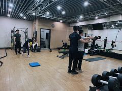 -懒人Club运动健身·运动康复·私教(三迪中心店)