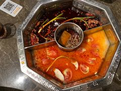 -佬土鹅肠火锅(解放路店)