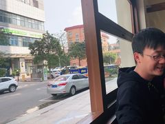 -椰椰大吉(海城店)