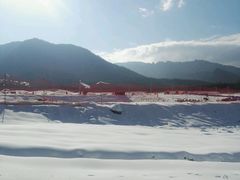 -鳌山滑雪度假区