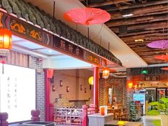 -辣莊重庆老火锅(威海高铁站韩乐坊店)