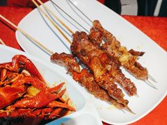 -龙巢盱眙龙虾·牛蛙·烧烤宵夜(八卦岭店)