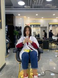 -AYO SALON