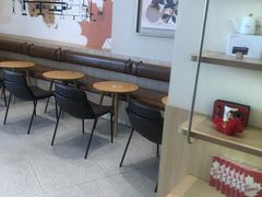 -Tims天好咖啡·贝果(东吴龙湖天街店)