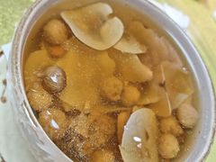 雪梨无花果炖汤-海鲜街菜馆(海珠南路店)