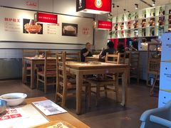 大堂-老佛爷炭火蛙锅直营(清滨路总店)