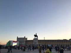 -商业广场(Praça do Comércio)