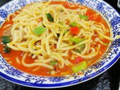 -撒拉人家.酸菜牦牛肉火锅