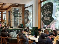 -Ralph’s Coffee(北京三里屯店)