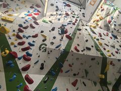 -绿壁虎攀岩基地(Tcar店)