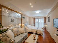 -凤凰印象公寓(深圳罗湖大剧院东门店)