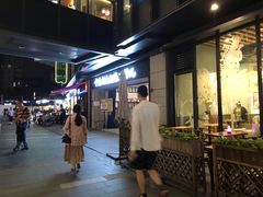 -江燕路万科里