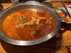 -老凯俚酸汤鱼(鸿通城店)
