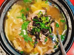 -谢老五跷脚牛肉·非遗传承店