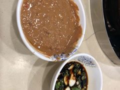 -楼外楼大刀肉传统火锅居(博学路店)