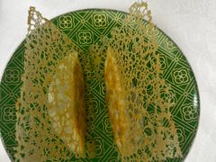 -品海楼·大连海胆锅贴馆(东港店)