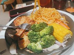 -荣记·囍粤茶餐厅(花都店)