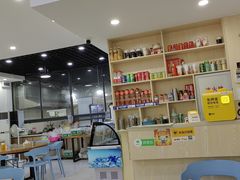 大堂-老何家后安粉·糟粕醋海鲜火锅(三亚湾椰梦长廊店)