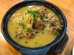 -篱笆院东北饺子王(欧阳路店)