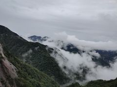 -罗田薄刀峰风景区