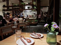 -山茶云南菜(永安里店)