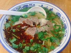 -嘻小北·兰州清汤牛肉面(太平洋森活天地店)