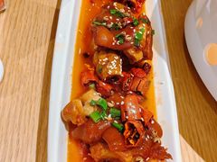 -渝信川菜 · 川味家常菜(财富购物中心店)