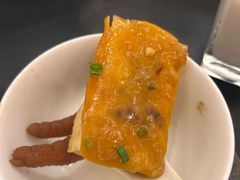 -榕树下海鲜馆(坪山路店)
