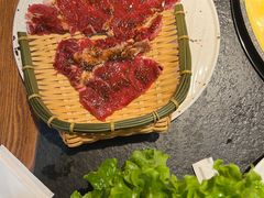 -七甲山烤肉(长白山奇石山珍根艺一条街店)