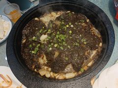 -老码头黑皮肘子锅包肉熏酱水饺(文政街店)