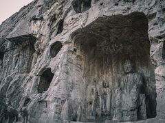 -龙门石窟