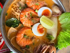 -Kat's Kitchen