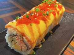 火炙三文鱼芝士卷-山葵家·创意料理(万象汇店)